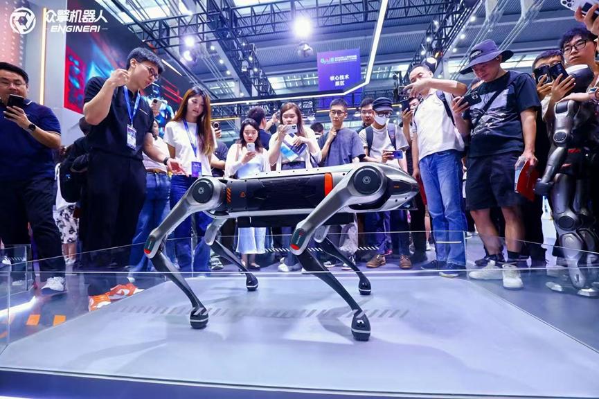 人形承压,四足补位,众擎、智元集体造“狗”,宇树模式成行业 “保命符”?