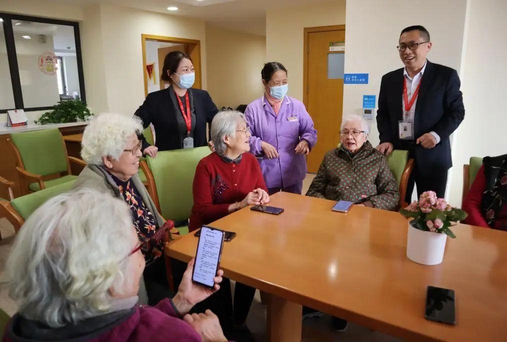 “三下乡”轮到AI，赛博“老头乐”来袭