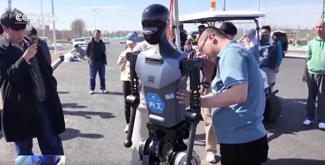 独家揭秘北京机器人马拉松:谁在打造下一个“体育科技IP”?
