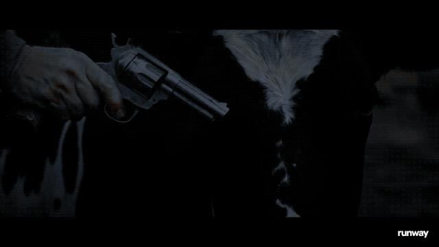 一张照片生成连贯全片!Runway Gen-4 深夜发布,终于捅破 AI 视频多年的天花板