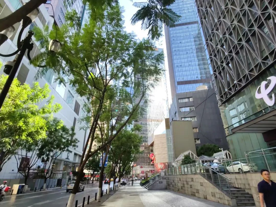 给二郎神的第三只眼加上人工智能:小米AI眼镜使用体验报告